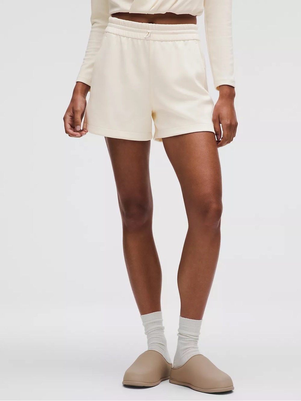 Soft stream lounge short ivory
